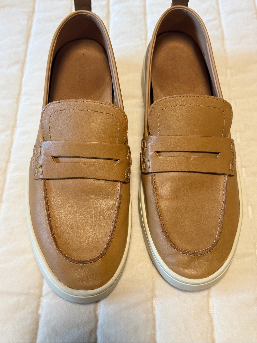 Vionic Women's Tan Leather Penny Loafers